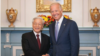 Tổng bí thư Việt Nam Nguyễn Phú Trọng được tiếp đón bởi Phó Tổng thống Joe Biden lúc đó tại Bộ Ngoại giao Mỹ ở Washington hôm 7/7/2015. Theo nhà phân tích quốc phòng cao cấp Derek Grossman, Hà Nội đang tìm cách sắp xếp một cuộc gặp cho ông Trọng và Tổng thống Biden tại Nhà Trắng.