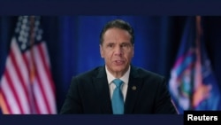 Thống đốc bang New York Andrew Cuomo.