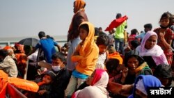 Hàng trăm ngàn người Rohingya phải chạy nạn vì tình trạng bạo lực nhắm vào họ ở Myanmar.